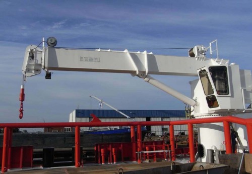 Marine crane2