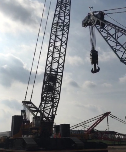 Installation and commissioning of port cranes