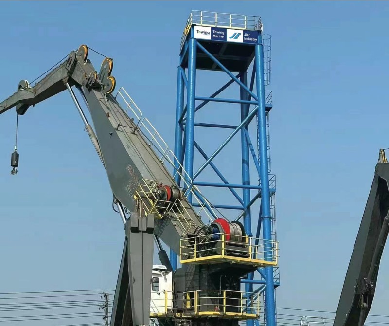 10t17m offshore crane